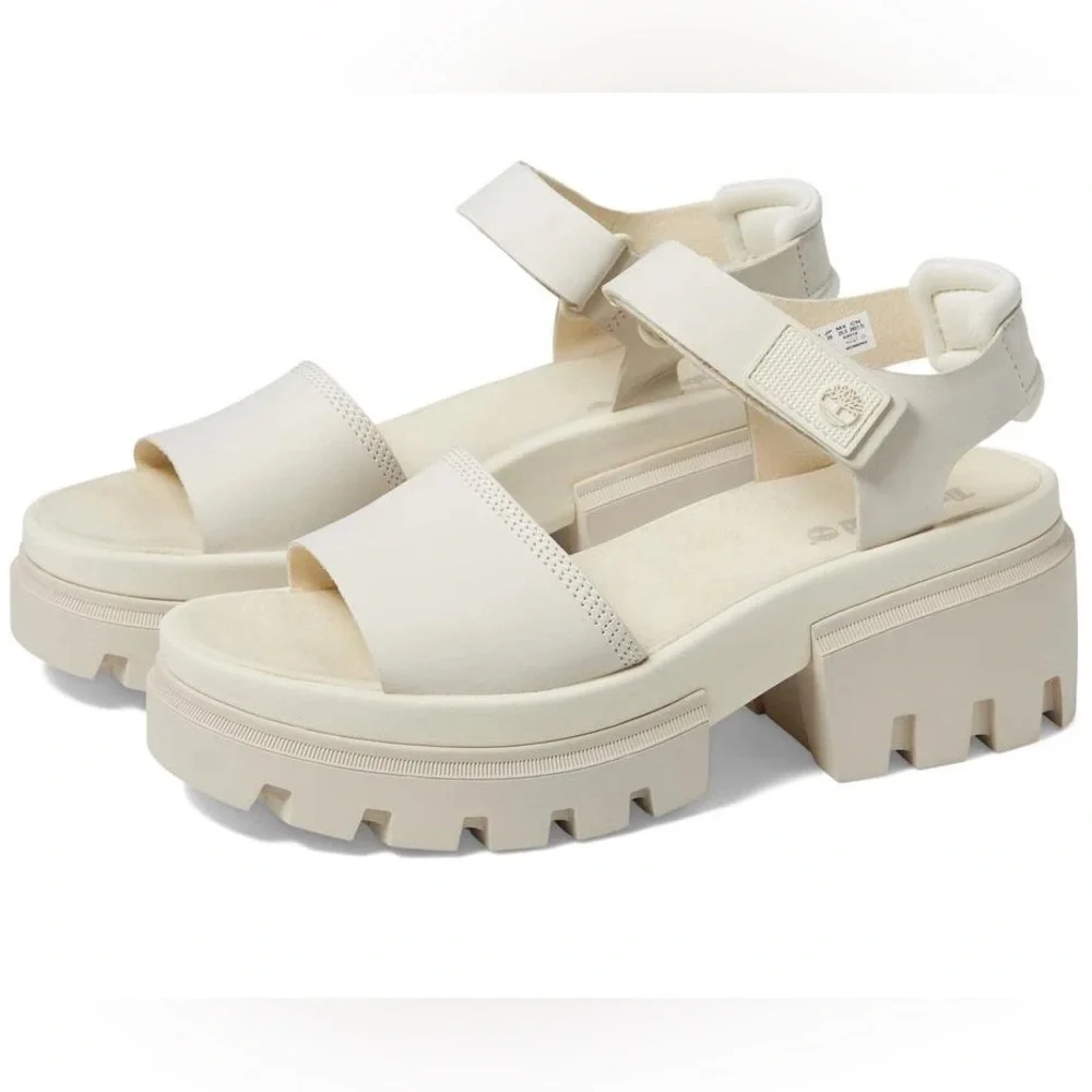 Timberland 🔥 Women’s Timberland everleigh ankle strap sandals 🔥 Size 10